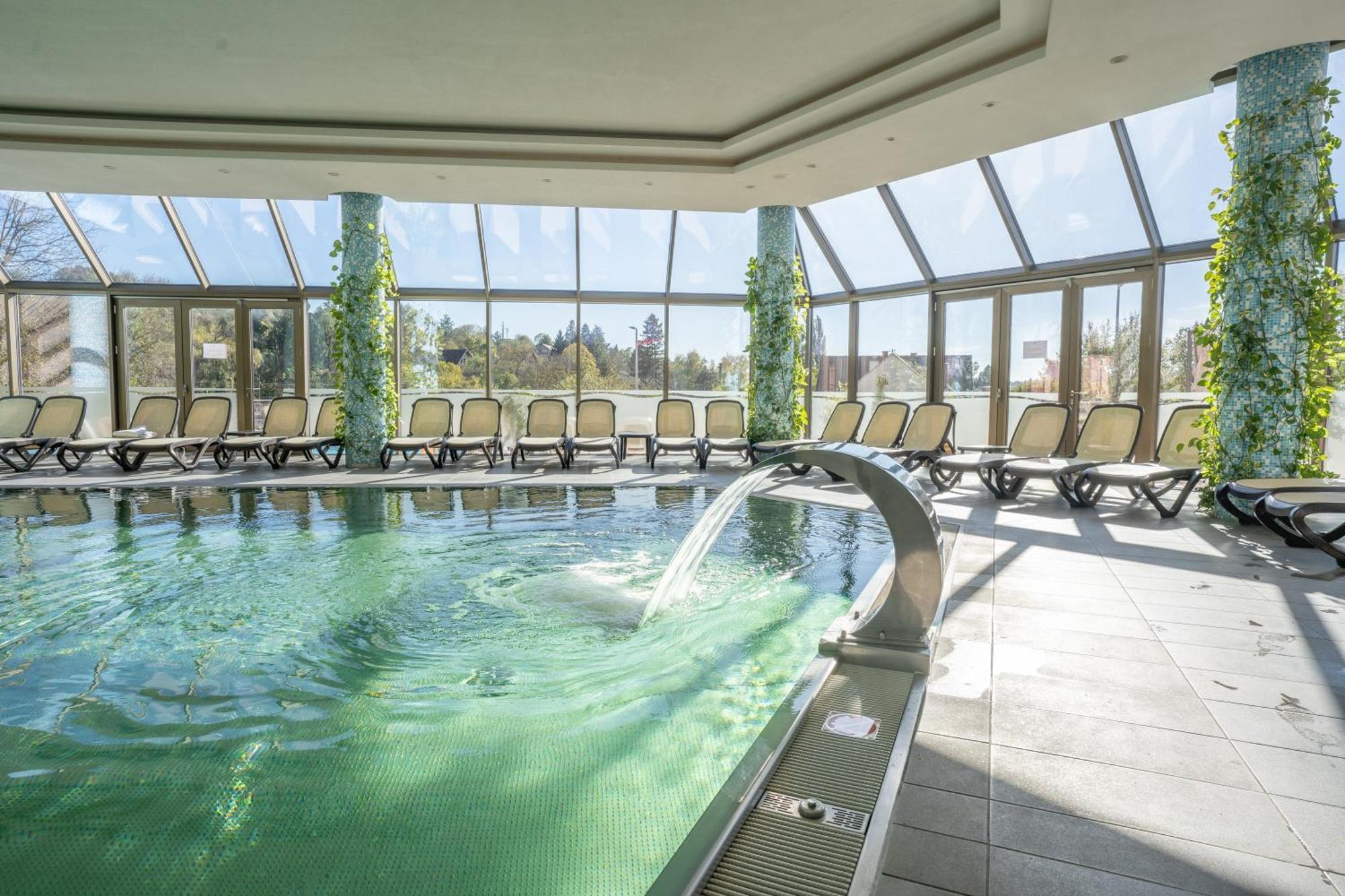 Hotel Premier Aqua - Adults Only Vrdnik Ngoại thất bức ảnh Indoor pool
